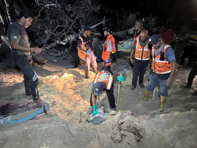 Palestinian rescuers work at the site following Israeli strikes on a tent camp sheltering displaced people, amid the Israel-Hamas conflict, at the Al-Mawasi area in Khan Younis, in the southern Gaza Strip, September 10, 2024. REUTERS/Abdullah Al-Attar