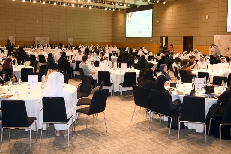 4- توفير فرصة معايشة مهنية على أرض الواقع لمدة أسبوع للطلاب المشاركين-الجزيرة نت.